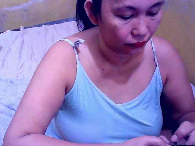 SweetMonlight webcam