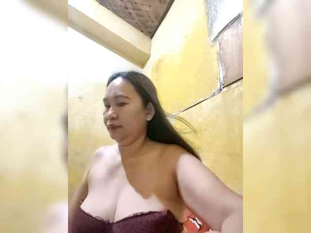 SweetMonlight webcam