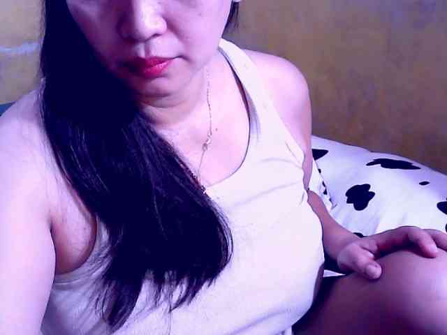 SweetMonlight webcam