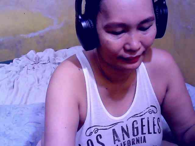 SweetMonlight webcam