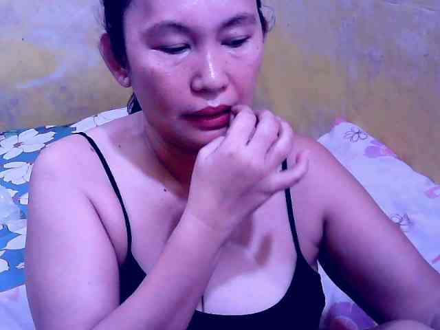 SweetMonlight webcam