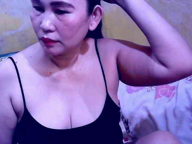 SweetMonlight webcam