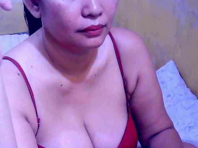 SweetMonlight webcam