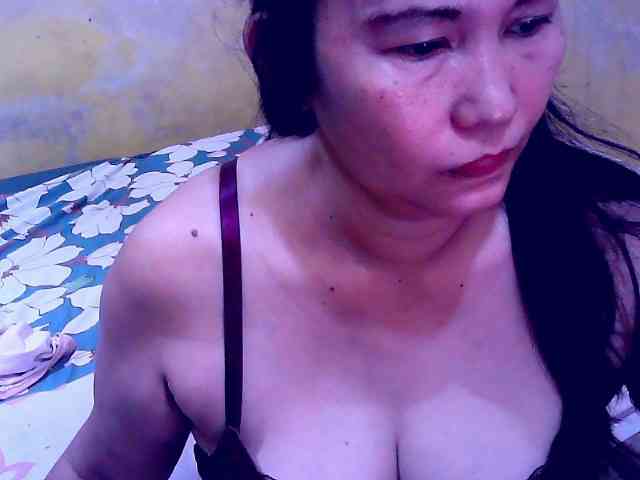 SweetMonlight webcam