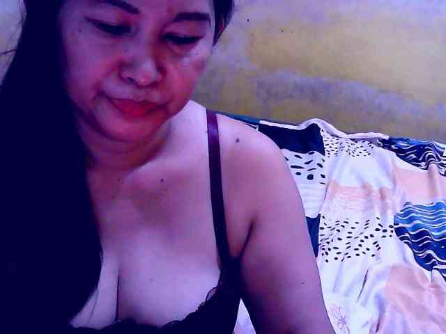 upskirt voyeur Carmela4u