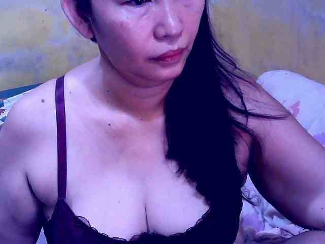 SweetMonlight webcam