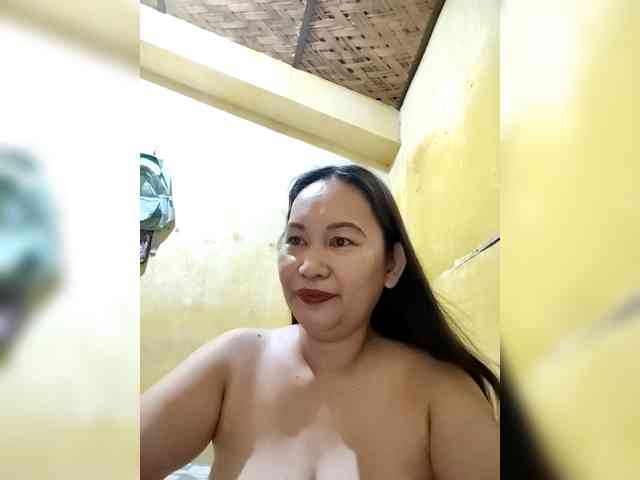 SweetMonlight webcam