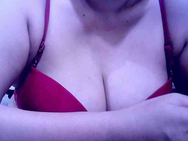 SweetMonlight webcam