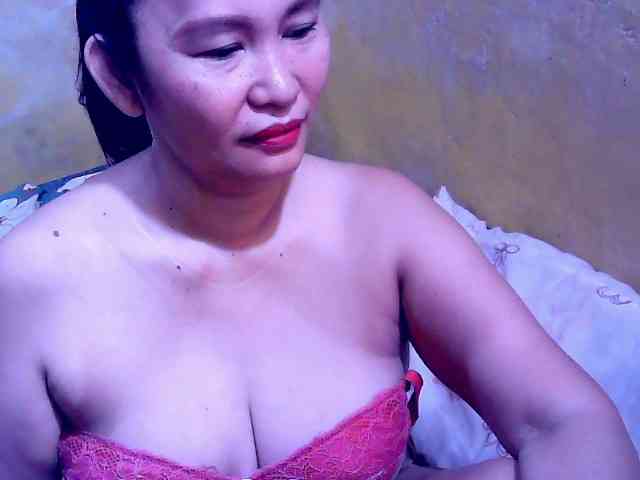 SweetMonlight webcam