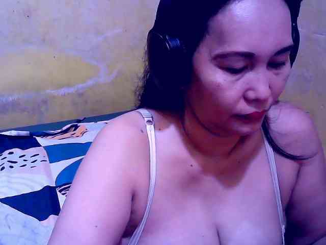 SweetMonlight webcam