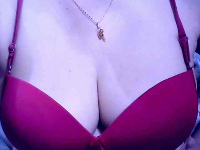 SweetMonlight webcam