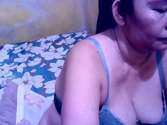 SweetMonlight webcam