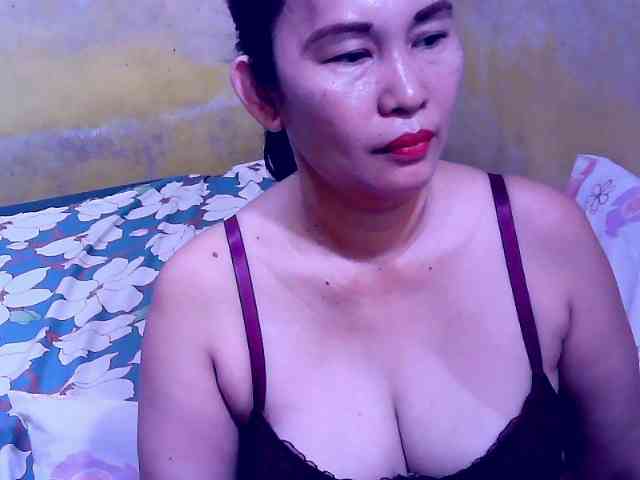 SweetMonlight webcam