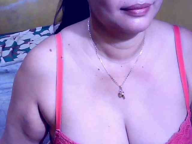 SweetMonlight webcam
