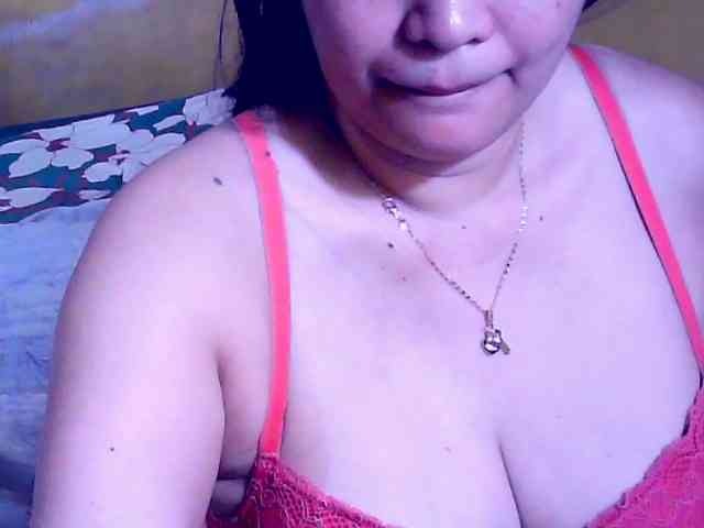 SweetMonlight webcam
