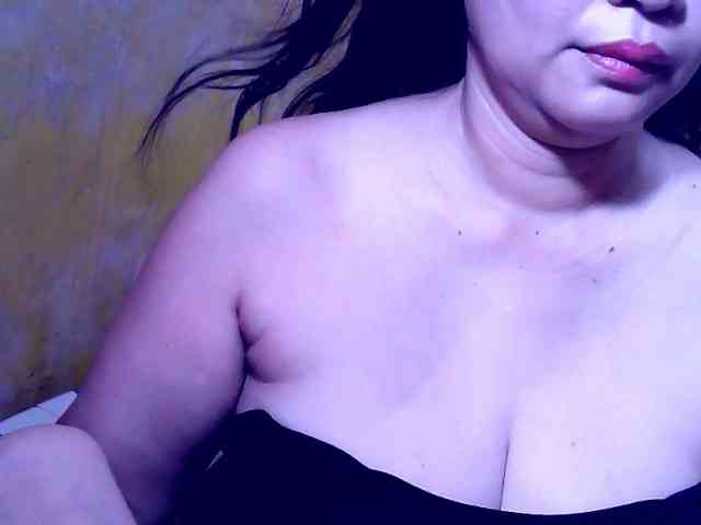 SweetMonlight webcam