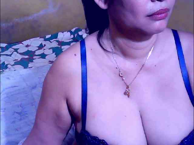 SweetMonlight webcam
