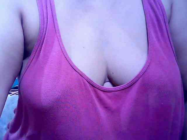 SweetMonlight webcam