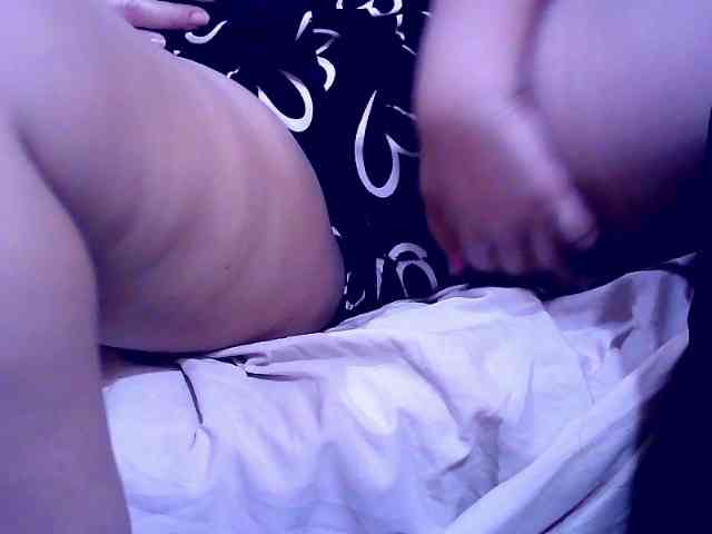 SweetMonlight webcam