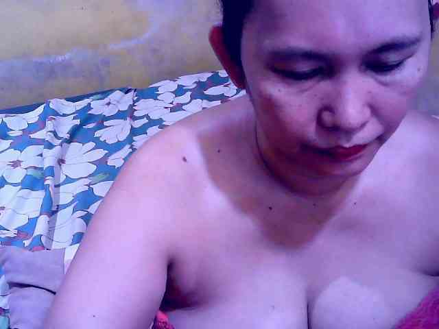 SweetMonlight webcam