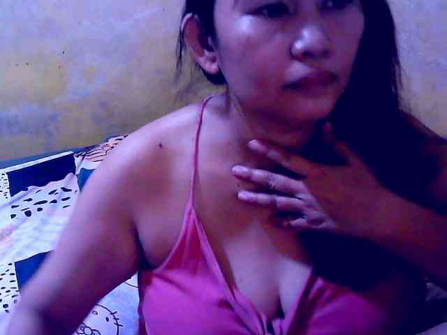 SweetMonlight webcam
