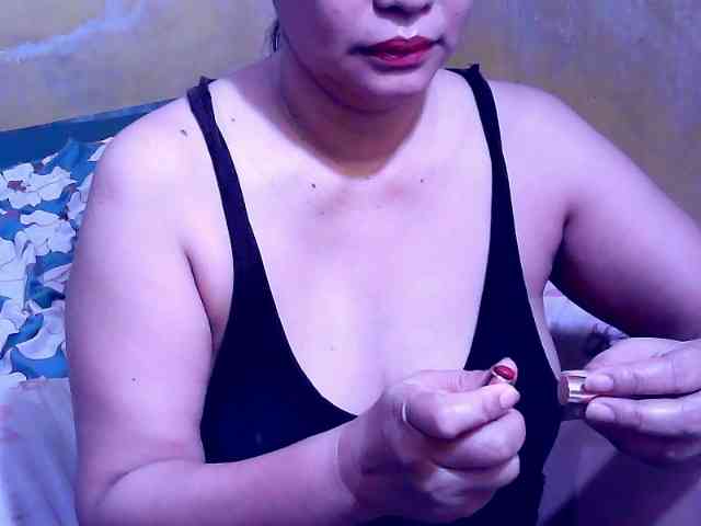 SweetMonlight webcam