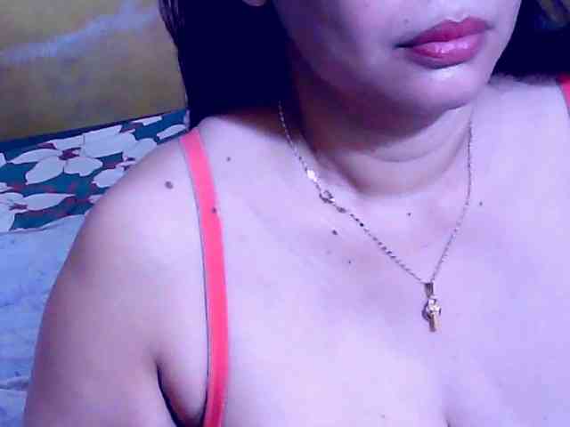 SweetMonlight webcam