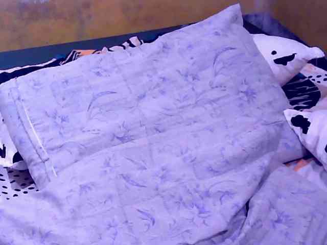 SweetMonlight webcam