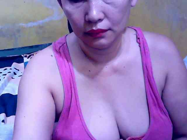 SweetMonlight webcam