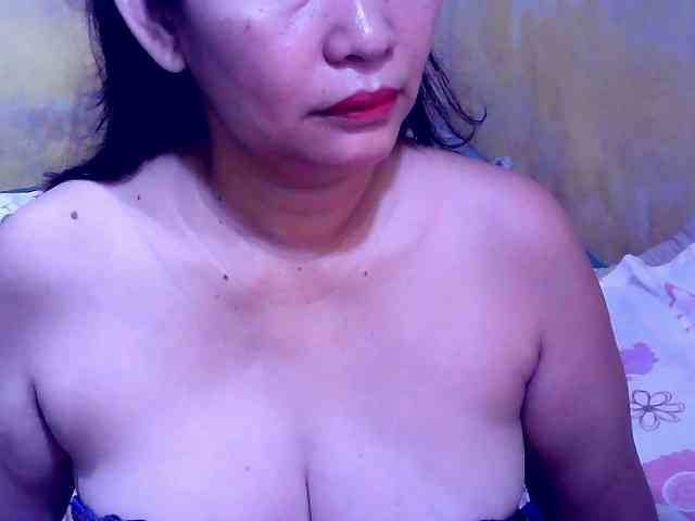 SweetMonlight webcam