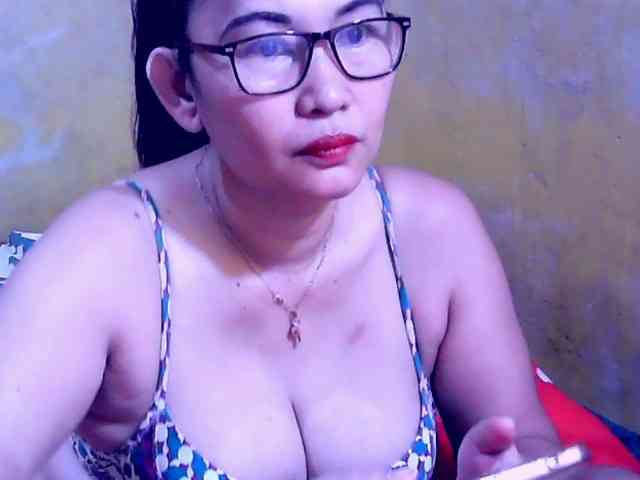SweetMonlight webcam