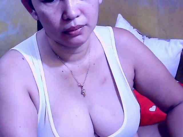 SweetMonlight webcam