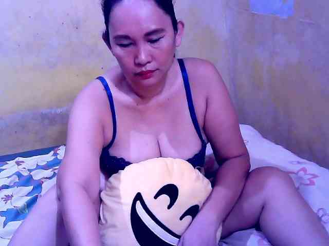 SweetMonlight webcam