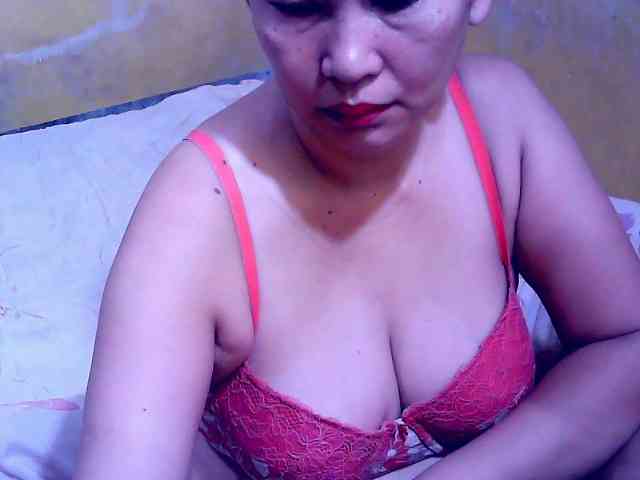 SweetMonlight webcam