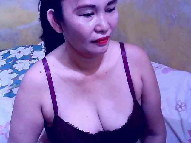 SweetMonlight webcam