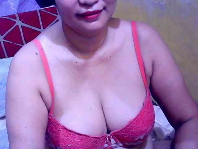 SweetMonlight webcam