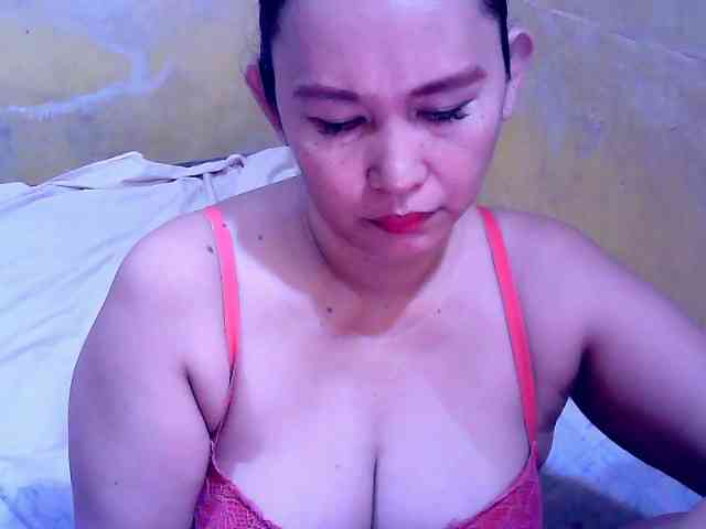 SweetMonlight webcam