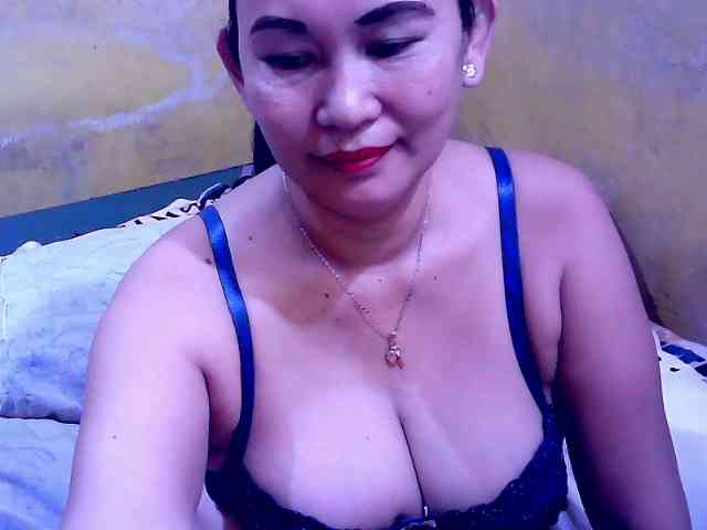 SweetMonlight webcam