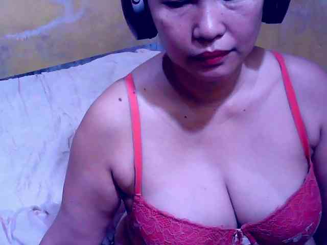 SweetMonlight webcam