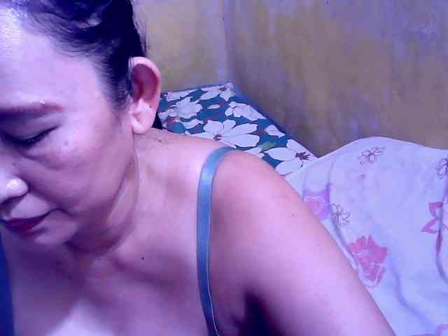 SweetMonlight webcam