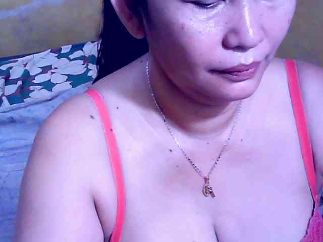 SweetMonlight webcam