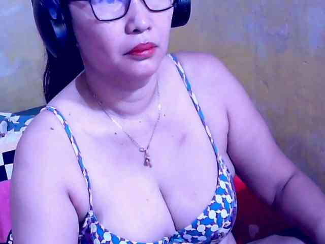 SweetMonlight webcam