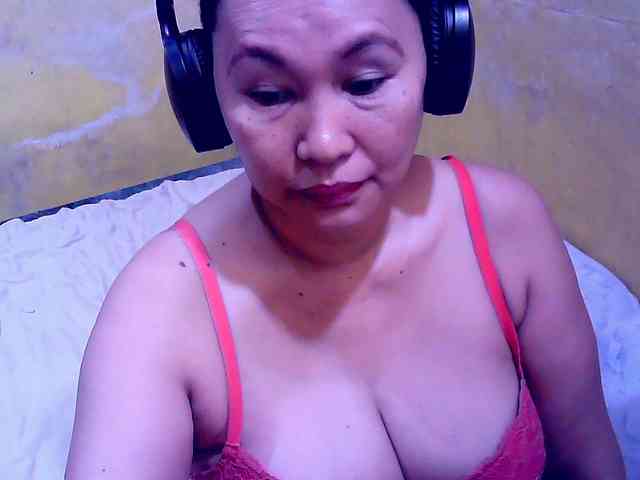 SweetMonlight webcam