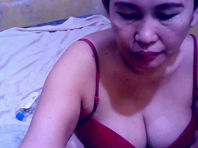 SweetMonlight webcam