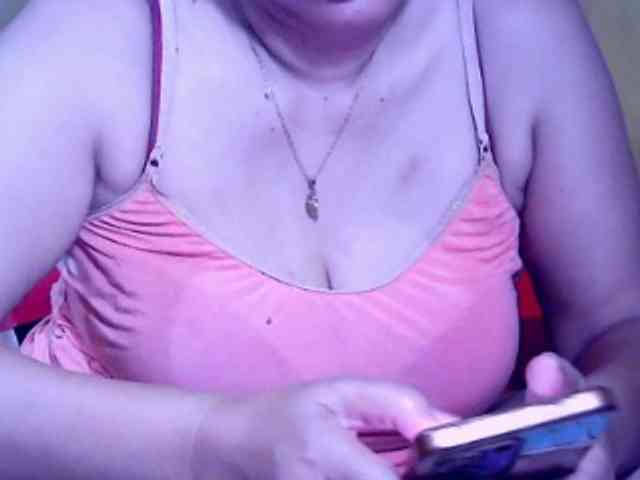SweetMonlight webcam