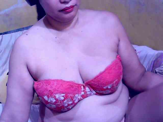 SweetMonlight webcam