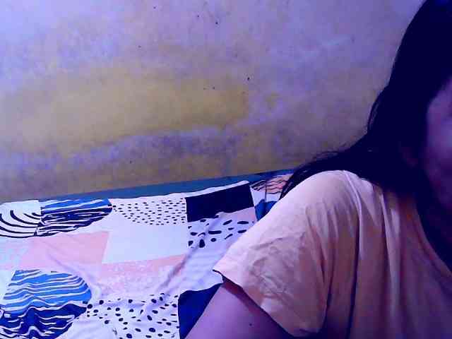 SweetMonlight webcam