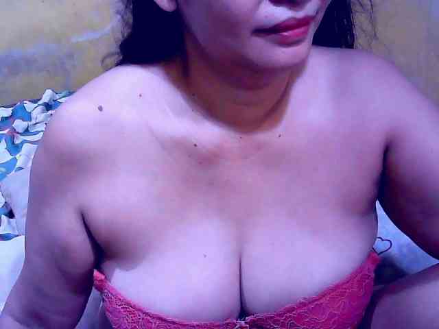 SweetMonlight webcam