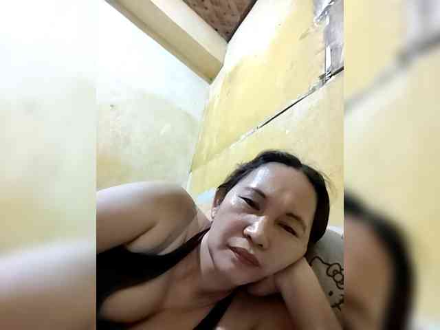 SweetMonlight webcam