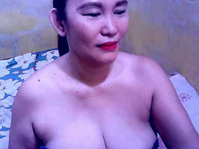 SweetMonlight webcam
